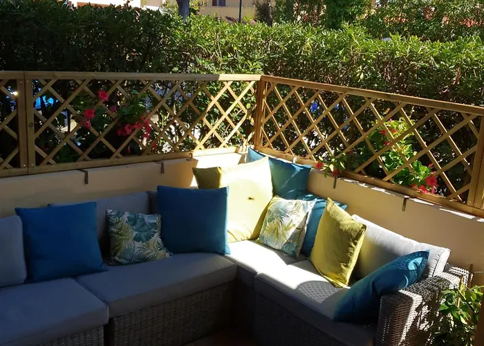 Versilia フォルテ・デイ・マルミ